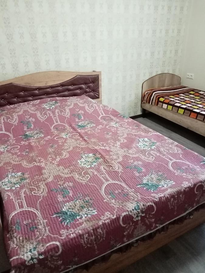 Hostel Esal Ош Екстер'єр фото