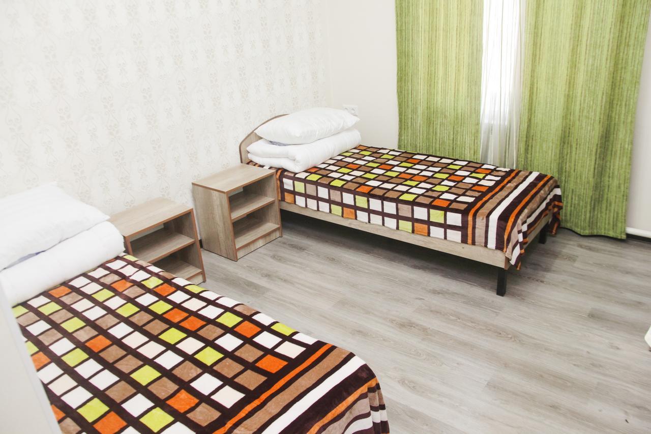 Hostel Esal Ош Екстер'єр фото
