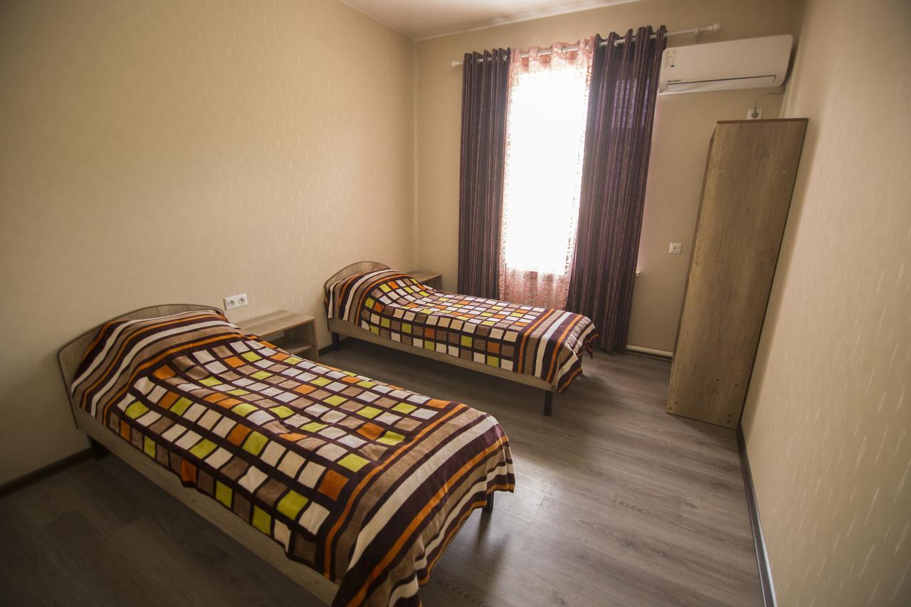Hostel Esal Ош Екстер'єр фото