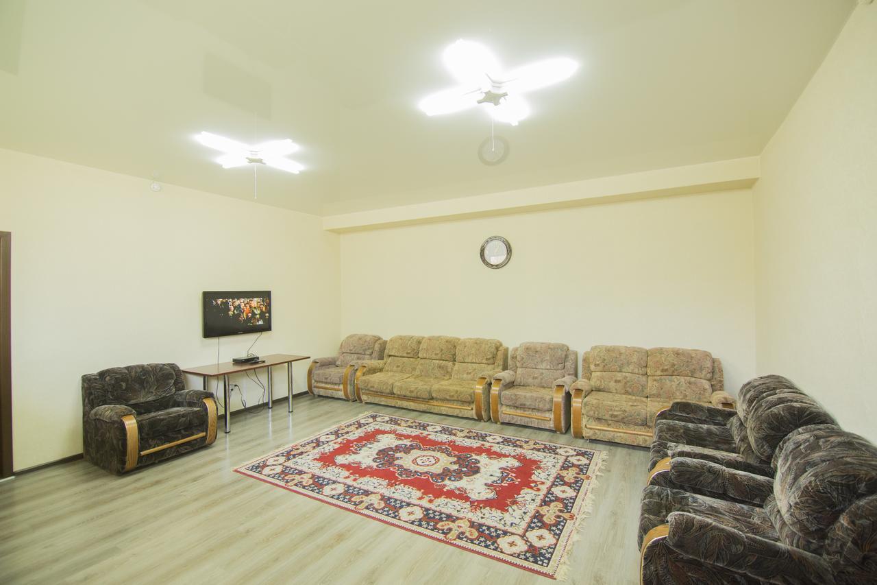Hostel Esal Ош Екстер'єр фото